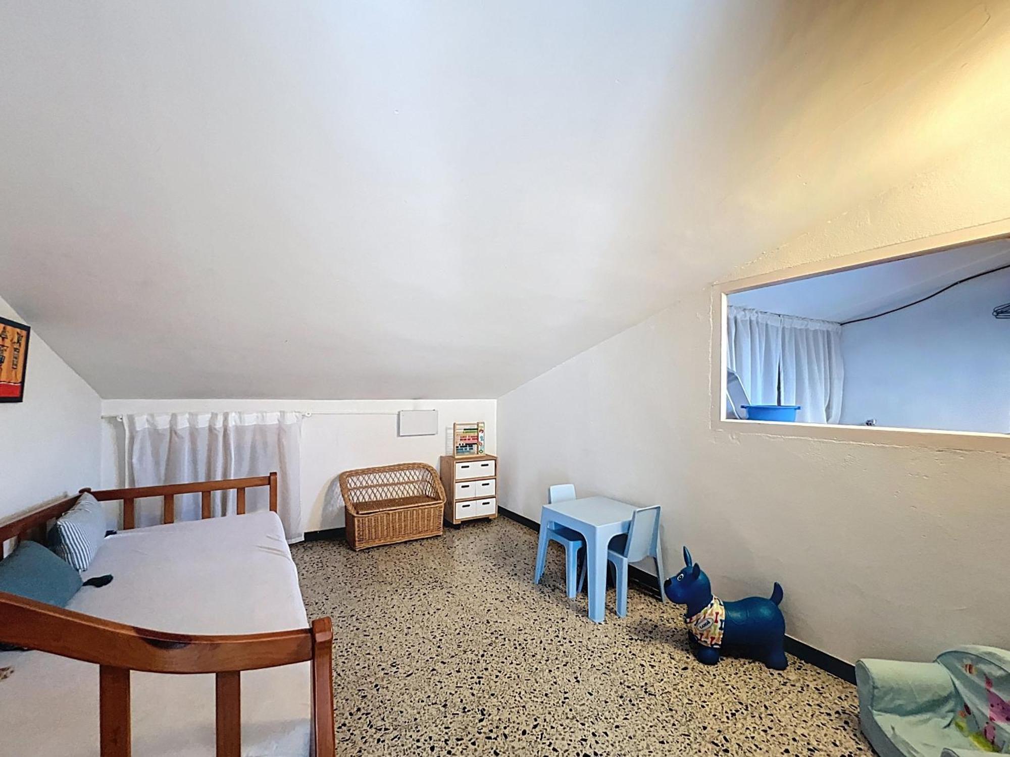 Peni 168A - Belle Maison Avec Piscine เอมปูเรียบราบา ภายนอก รูปภาพ